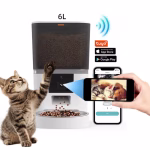 Dispenser de Hrana Automat/Hranitor Pentru Caini si Pisici Camera Video, AMYMAT Pro, Camera Video Capacitate 6L, Bol Inox, Sunet Hranire, Programabil, Sursa Alimentare Dubla, Aplicatie Telefon, Accesorii Animale Alb Q5